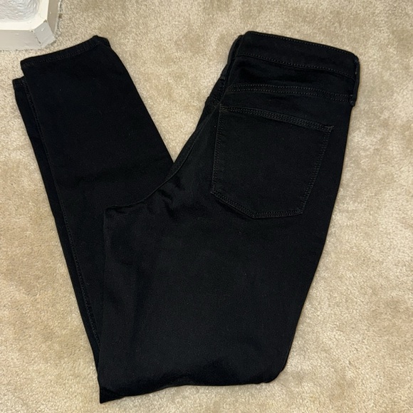 Universal Thread High Rise Skinny 8 - Picture 4 of 7